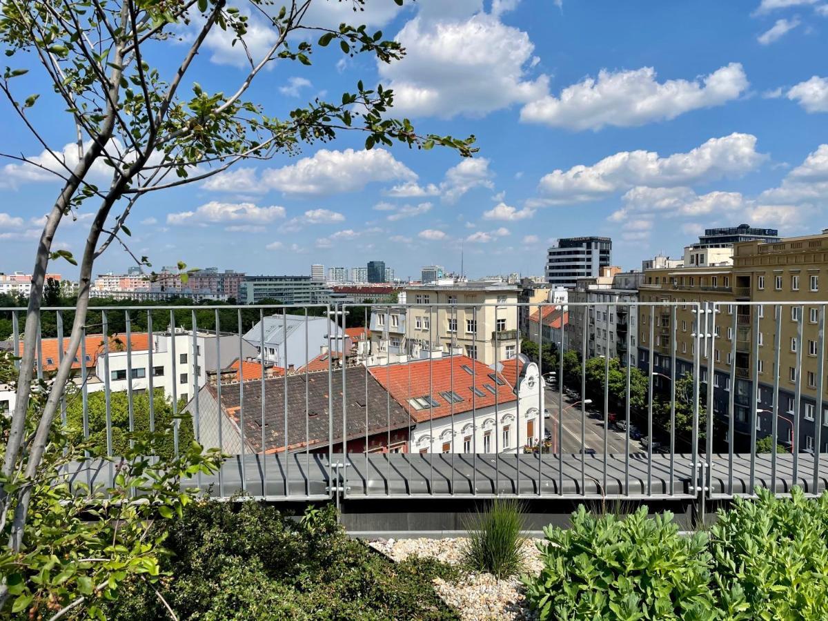 Betree Lägenhet Bratislava Exteriör bild
